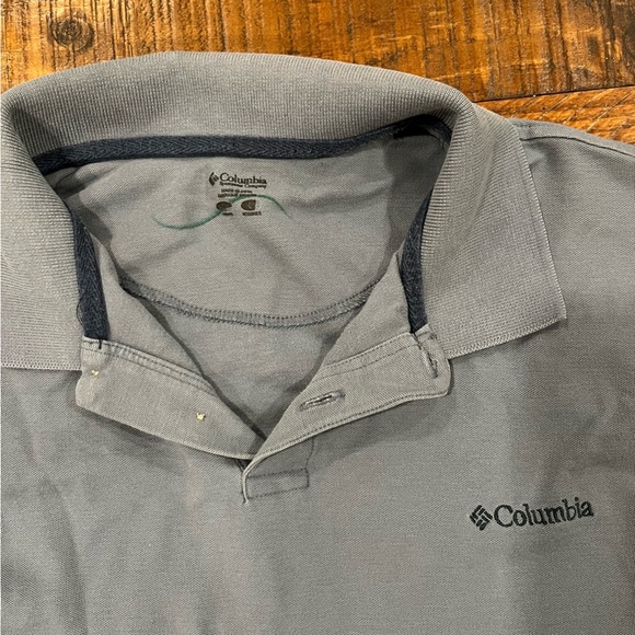 Columbia L polo - Picture 2 of 4